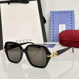 Picture of Gucci Sunglasses _SKUfw79398836fw